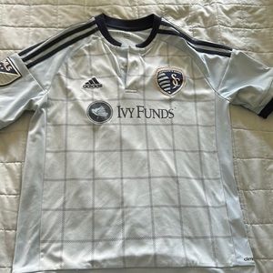 Sporting KC jersey, YL